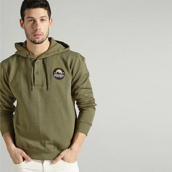 http://13.232.74.28/products/the-lifestyle-co-men-olive-green-solid-hooded-sweatshirt