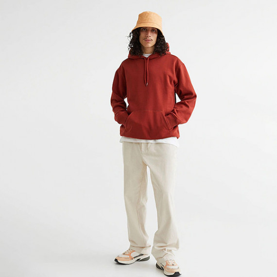 http://13.232.74.28/vi/products/men-relaxed-fit-hoodie