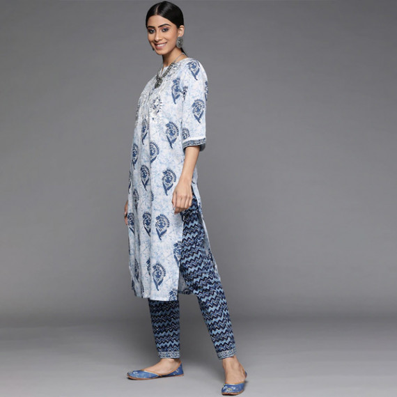 http://833672.fsuzsk.asia/vi/products/women-white-paisley-motifs-printed-pure-cotton-kurta-with-trousers-with-dupatta