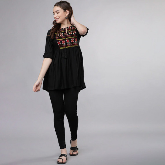 https://bloomwow.in/vi/products/women-black-solid-tunic