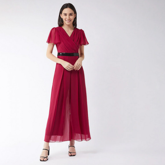 http://833672.fsuzsk.asia/products/pink-black-pleated-jumpsuit-with-embellished-waist