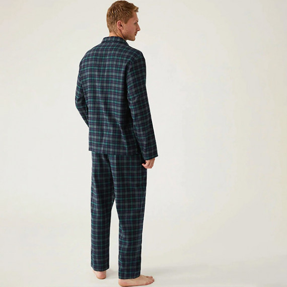 http://13.232.74.28/vi/products/men-green-blue-checked-night-suit