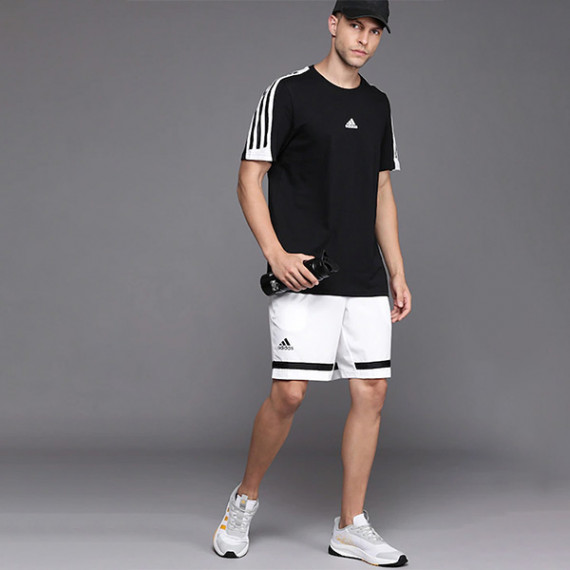 https://bloomwow.in/vi/products/men-white-black-club-brand-logo-printed-tennis-sports-shorts