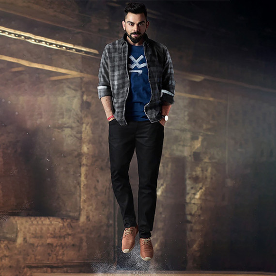 http://13.232.74.28/vi/products/men-black-slim-fit-mid-rise-jeans