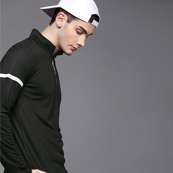 https://bloomwow.in/products/men-black-self-design-mock-collar-t-shirt