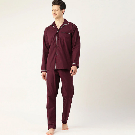 https://bloomwow.in/vi/products/men-burgundy-pure-cotton-solid-nightsuit