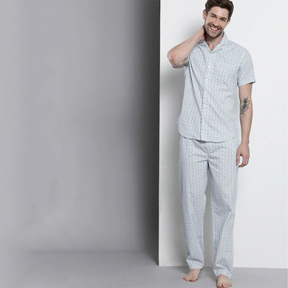 https://bloomwow.in/products/men-white-printed-pure-cotton-night-suit