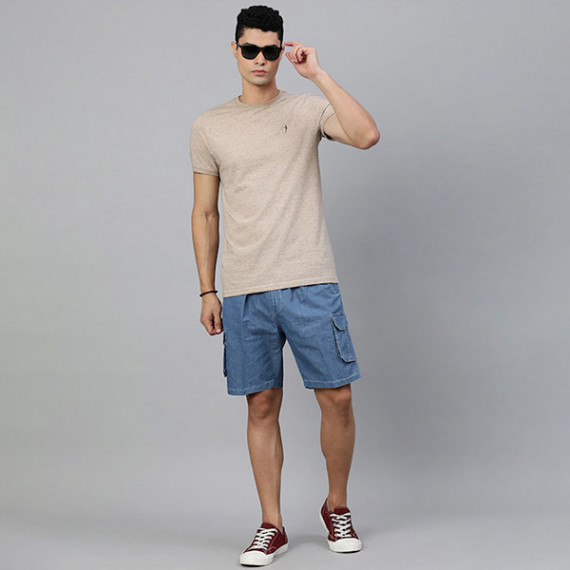 http://13.232.74.28/vi/products/men-blue-solid-pure-cotton-denim-cargo-shorts