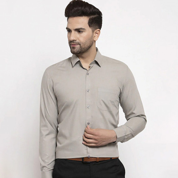 http://13.232.74.28/products/men-grey-smart-regular-fit-solid-formal-shirt