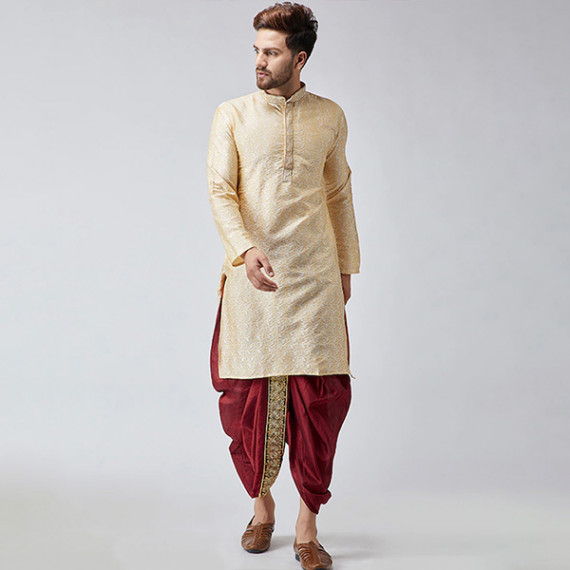 http://13.232.74.28/products/men-maroon-dhoti-pants