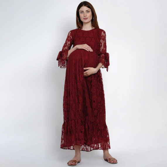 http://13.232.74.28/products/women-maroon-maternity-self-design-maxi-dress